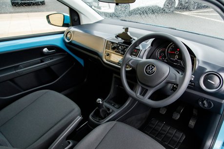 Volkswagen Up BASE