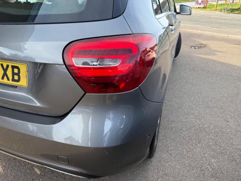 Mercedes-Benz A Class 1.6 A180 Sport (Executive) 7G-DCT Euro 6 (s/s) 5dr 34