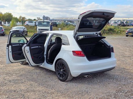 Audi A3 1.4 TFSI Sport Sportback 5dr Petrol S Tronic Euro 5 (s/s) (122 ps) 4