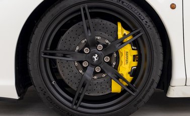 Ferrari 458 Speciale 8