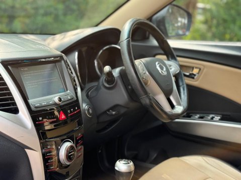 SsangYong Tivoli 1.6 e-XDi ELX Euro 6 5dr 9