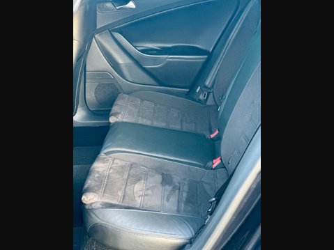 Volkswagen Passat 3.6 FSI V6 R36 DSG 4Motion Euro 5 5dr 18
