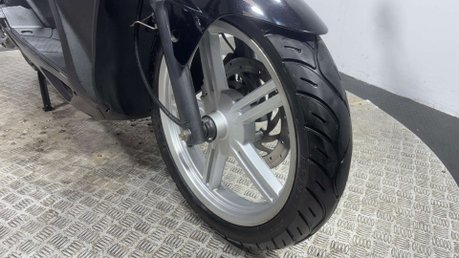 Kymco Agility City 125 2019 12K NEW MOT SERVICED RIDES WELL 125CC LEARNER SCOOTER 31