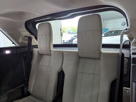 Land Rover Range Rover Sport 3.0 Range Rover Sport HSE Dynamic SDV6 Auto 4WD 5dr 74