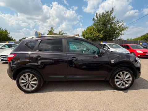 Nissan Qashqai 2.0 n-tec 2WD Euro 5 5dr 6