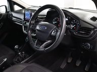 Ford Fiesta TITANIUM 35