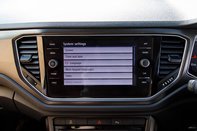 Volkswagen T-Roc SE TSI EVO DSG 30