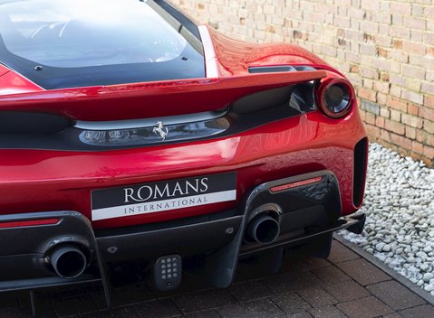 Ferrari 488 Pista 22