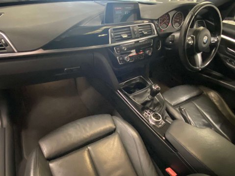 BMW 3 Series 2.0 320i M Sport Shadow Edition 4dr 47