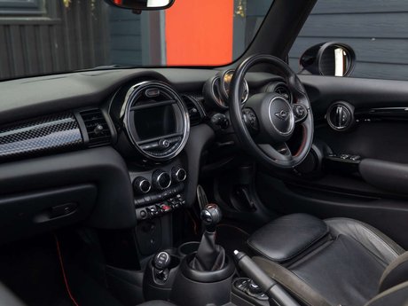 Mini Convertible 2.0 Cooper S 2dr 11