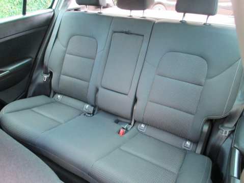 Kia Sportage 1.6 GDi 2 Euro 6 (s/s) 5dr 26