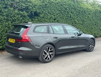 Volvo V60 2.0 T5 Momentum Plus Estate 5dr Petrol Auto Euro 6 (s/s) (250 ps) 28