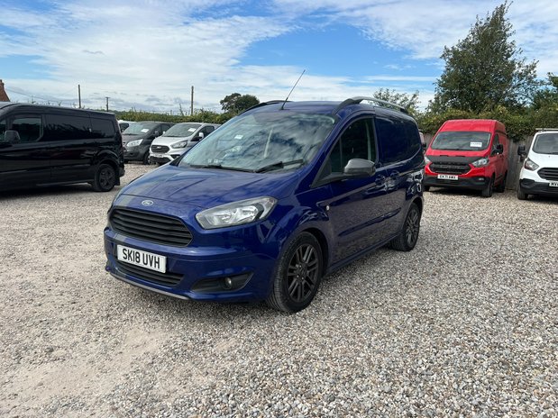 Ford Transit Courier SWB L1H1 Low Roof Sport Air Con Alloys Sensors Cam EURO 6 NO VAT 2