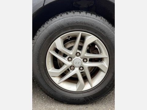 Hyundai TUCSON 1.7 CRDi Blue Drive S Euro 6 (s/s) 5dr 12