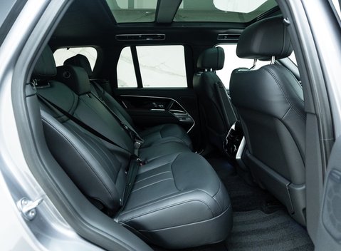 Land Rover Range Rover P530 Autobiography 28