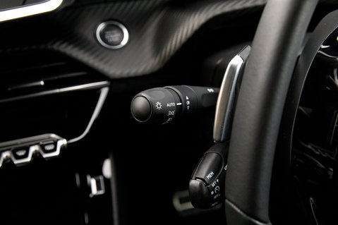 Peugeot 2008 PURETECH S/S ALLURE PREMIUM PLUS 16