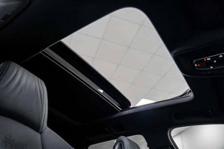 Audi RS4 2.9 TFSI V6 Vorsprung Estate 5dr Petrol Tiptronic quattro Euro 6 (s/s) (450 39