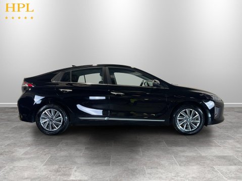 Hyundai IONIQ 38.3kWh Premium Hatchback 5dr Electric Auto (136 ps) 8