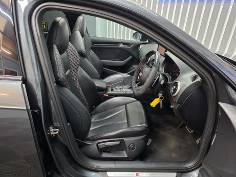 Audi RS3 2.5 TFSI Audi Sport Edition Sportback 5dr Petrol S Tronic quattro Euro 6 (s 15