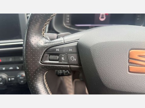 SEAT Leon 2.0 Leon Cupra Luxury 290 TSi Semi-Auto 5dr 29