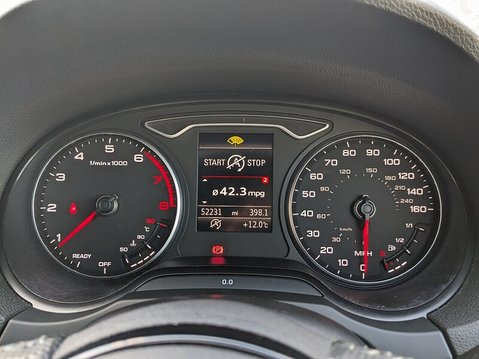 Audi A3 TFSI BLACK EDITION 33