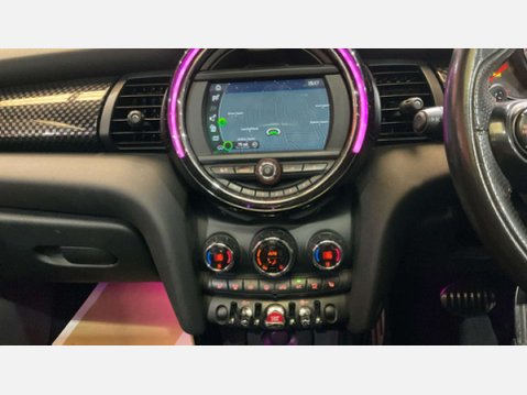 Mini Hatch 2.0 Cooper S Sport Auto 3dr 17