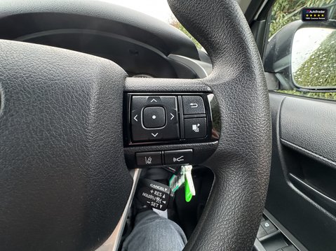Toyota Hilux Active | 2.4 LT | AC | Sensors | Double Cab | 20