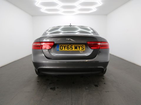 Jaguar XE 2.0d R-Sport Auto Euro 6 (s/s) 4dr 6