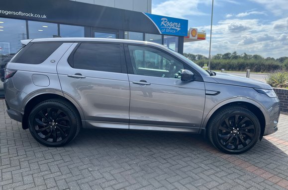 Land Rover Discovery Sport R-DYNAMIC S PLUS MHEV 5