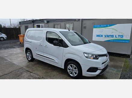 Toyota Proace City design L1 H1 1.5D 100ps EU6