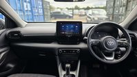 Toyota Yaris 1.5 VVT-h Icon Hatchback 5dr Petrol Hybrid E-CVT Euro 6 (s/s) (116 ps) 10