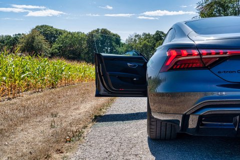 Audi E-Tron GT e-tron GT Quattro 4WD 4dr 8