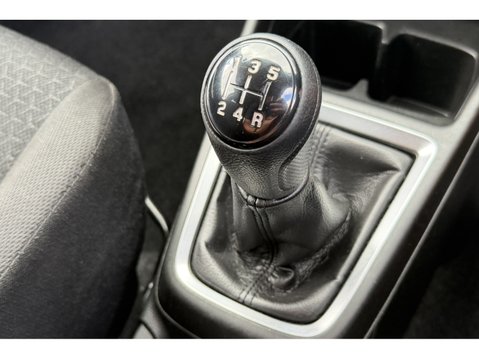 Suzuki Swift 1.2 Dualjet SHVS SZ-T 5dr 27