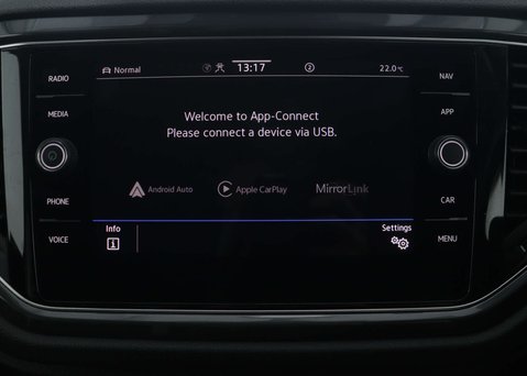 Volkswagen T-Roc 1.5 T-Roc SEL TSi Evo Semi-Auto 5dr 25