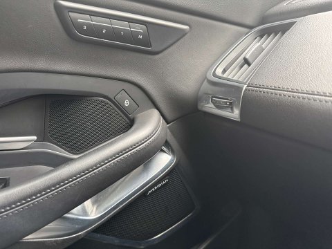 Jaguar E-Pace 2.0 E-PACE HSE D AWD Auto 4WD 5dr 12