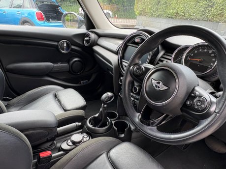 Mini Hatch Cooper 1.5 Petrol Automatic Pepper / Media XL 5 door + SAT NAV + LEATHER 3