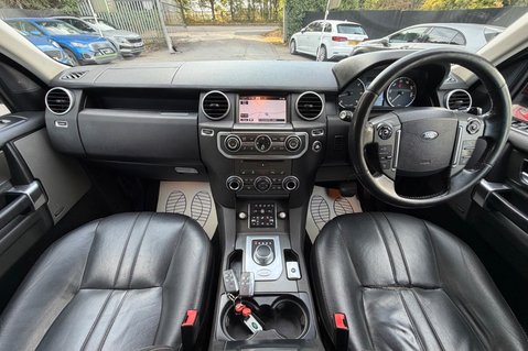 Land Rover Discovery SDV6 SE TECH - 11 SERVICES RECORDED INC CAMBELT CHANGE 13