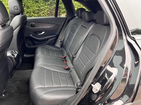 Mercedes-Benz GLC 2.1 GLC250d AMG Line (Premium) G-Tronic+ 4MATIC Euro 6 (s/s) 5dr 35