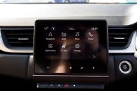 Renault Captur TECHNO E-TECH 22