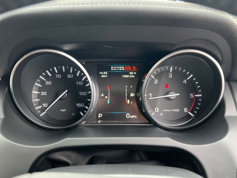 Land Rover Range Rover Evoque 2.2 Range Rover Evoque Dynamic SD4 Automatic 4WD 3dr - NATIONAL DELIVERY* 33