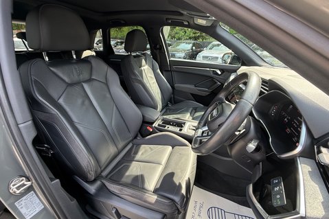 Audi Q3 TFSI QUATTRO S LINE VORSPRUNG -PAN ROOF -360 CAMERA -CARPLAY -FULL AUDI S/H 15