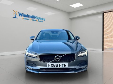 Volvo S90 2.0 T4 Momentum Plus Auto Euro 6 (s/s) 4dr 5