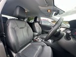 Vauxhall Grandland X 1.6 13.2kWh Business Edition Nav Premium SUV 5dr Petrol Plug-in Hybrid Auto 17