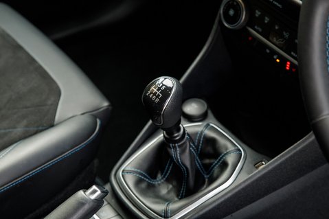 Ford Fiesta ACTIVE X EDITION MHEV 33