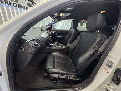 BMW 1 Series 3.0 M140i Shadow Edition Hatchback 5dr Petrol Auto Euro 6 (s/s) (340 ps) 9
