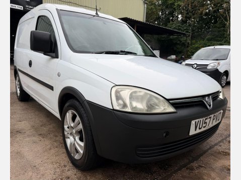 Vauxhall Combo 1.3 CDTi 1700 16v Panel Van 3dr Diesel Manual (134 g/km, 69 bhp) 4