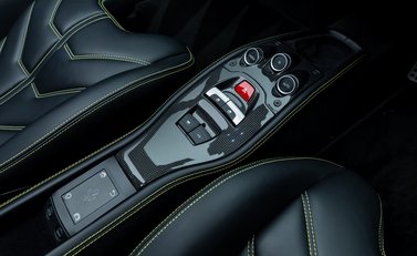 Ferrari 458 SPIDER 28