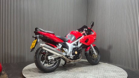Suzuki SV650 2001 RUNNING PROJECT BIKE SPARES OR REPAIR 650CC A2 2