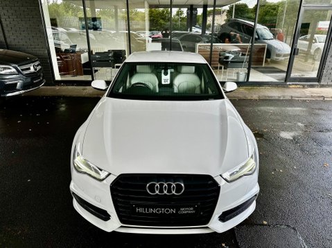 Audi A6 2.0 TDI ultra Black Edition S Tronic Euro 6 (s/s) 4dr 12