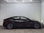 Tesla Model 3 Model 3 Long Range AWD 4WD 4dr 17